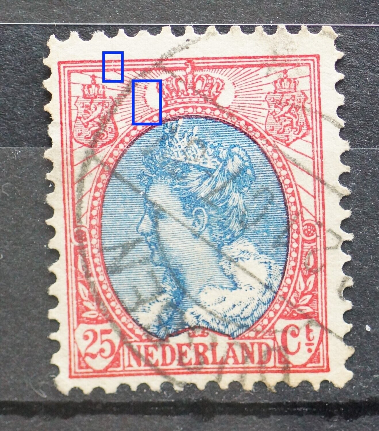 NVPH 71 - 0.a. rode stippen aan het einde van de stralen links van de kroon