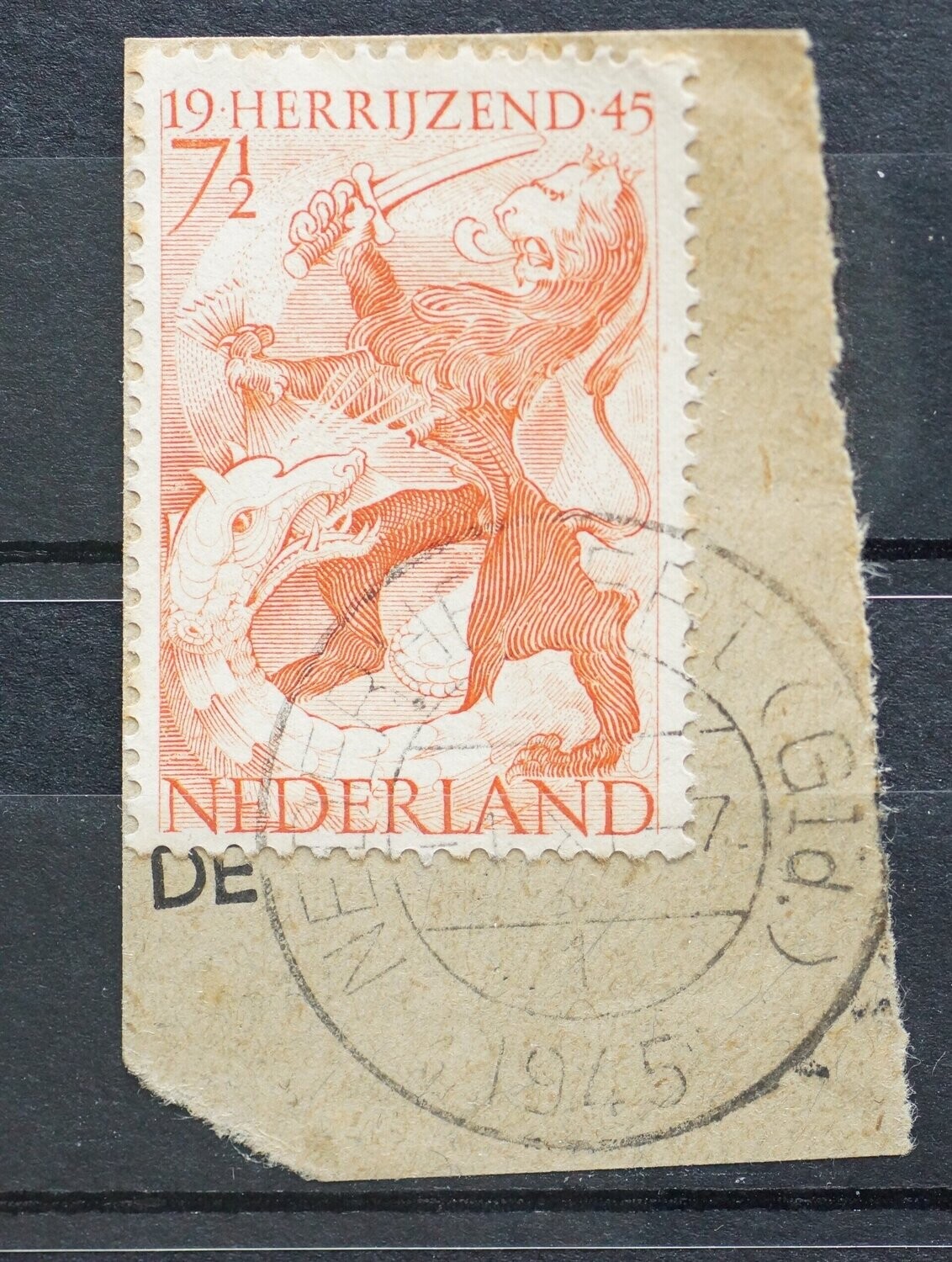 Nederhemert (Gld.) 1 op NVPH 443 - open 4 van 1945 - vroeg! Nederhemert (Gld.) 1 op NVPH 443 - open 4 van 1945 - vroeg!