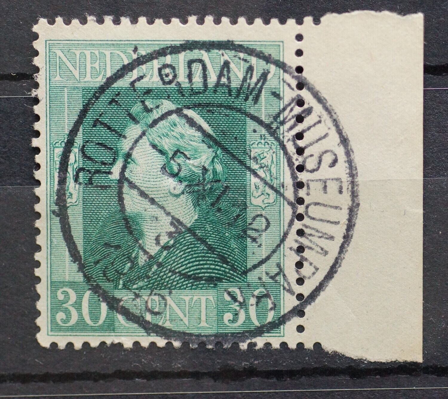 Rotterdam-Musuempark 3 op NVPH 440 (met velrand) Rotterdam-Musuempark 3 op NVPH 440 (met velrand)