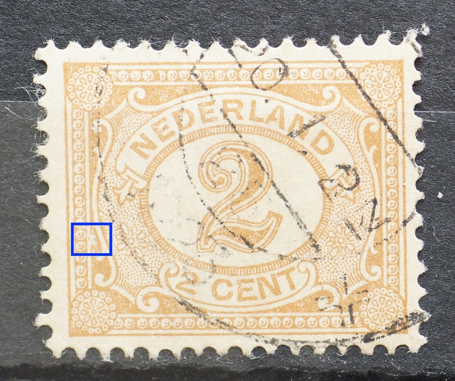 NVPH 54 - witte vlek links in zegelbeeld