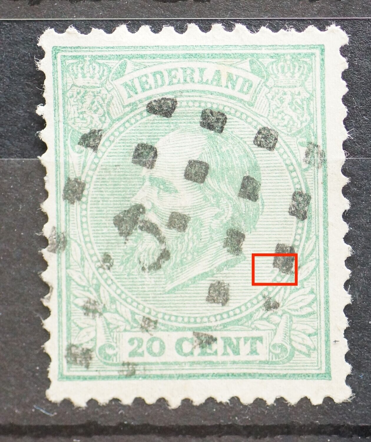 NVPH 24 - groen vlekje rechts