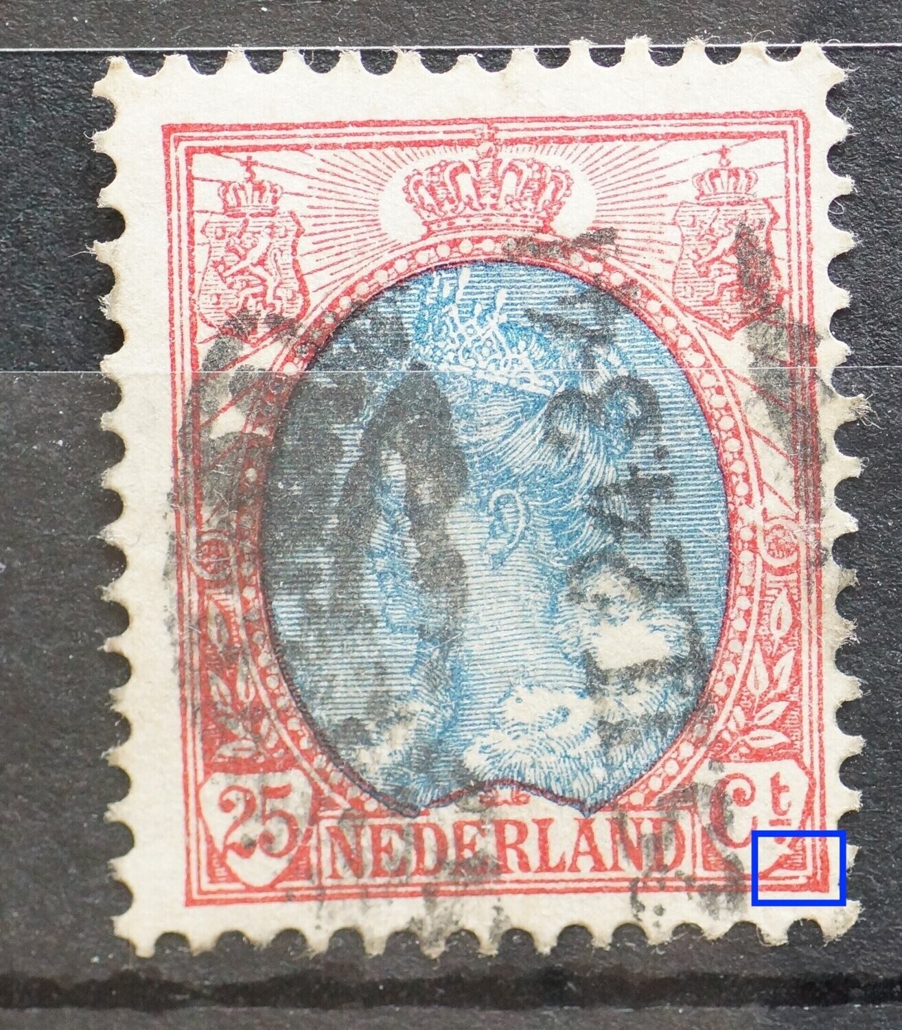 NVPH 71 - diverse beschadigingen rechts, onder