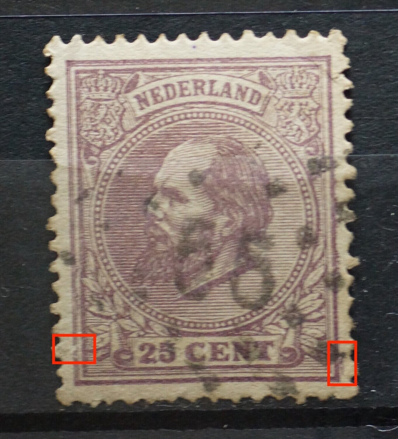 NVPH 26 - o.a. violette streep naast zegelbeeld rechts