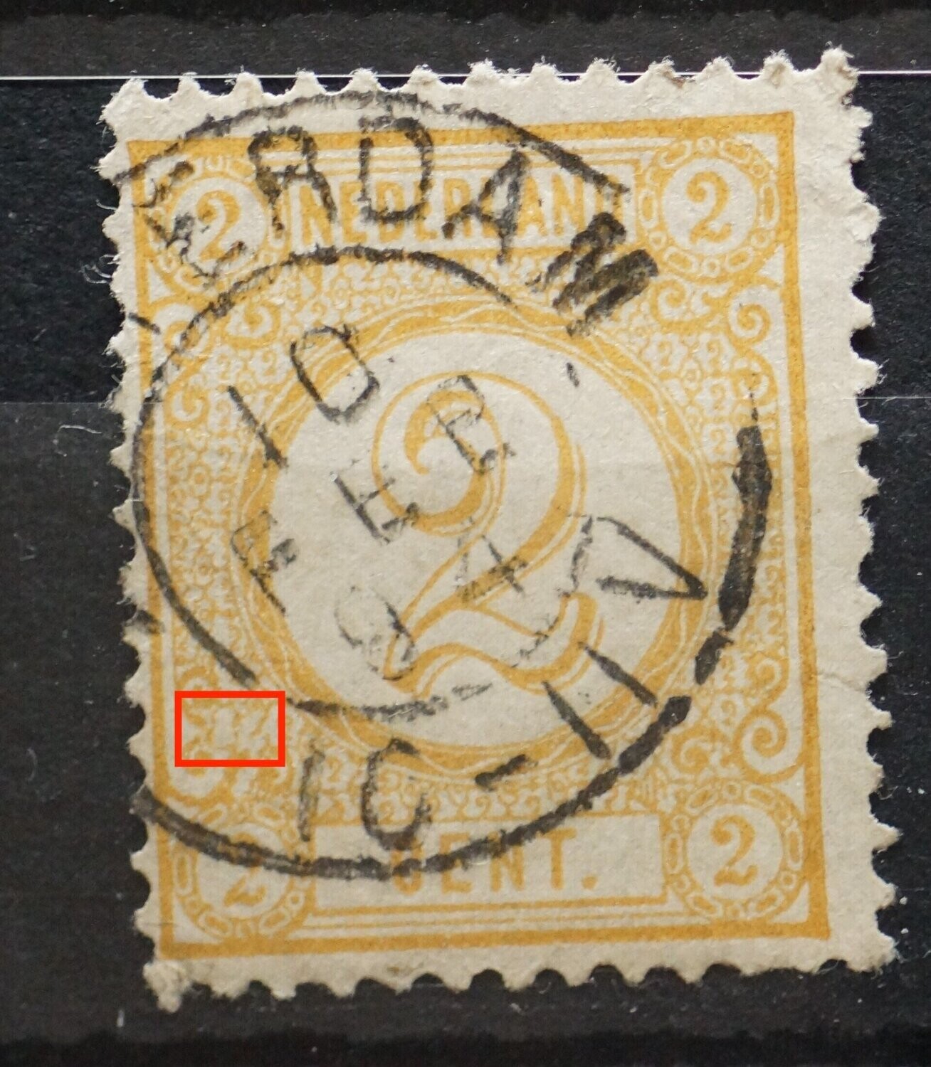 NVPH 32 - witte vlek / ontbrekend deel druk onder, links