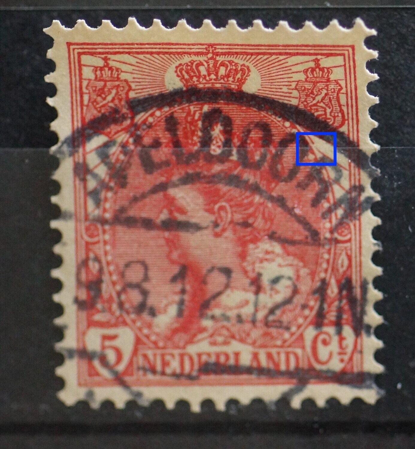 NVPH 60 - breuk in rand medaillon rechts