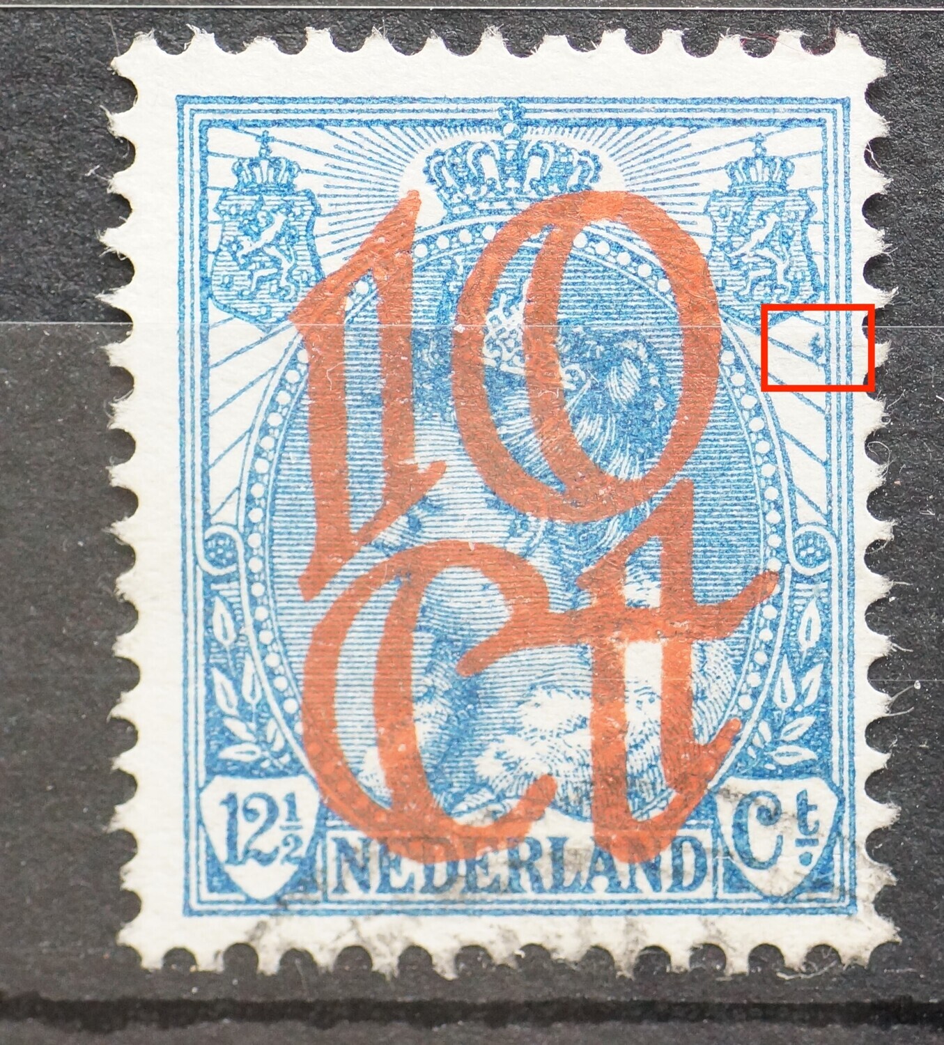 NVPH 118 - blauwe vlek onder rechter wapenschild