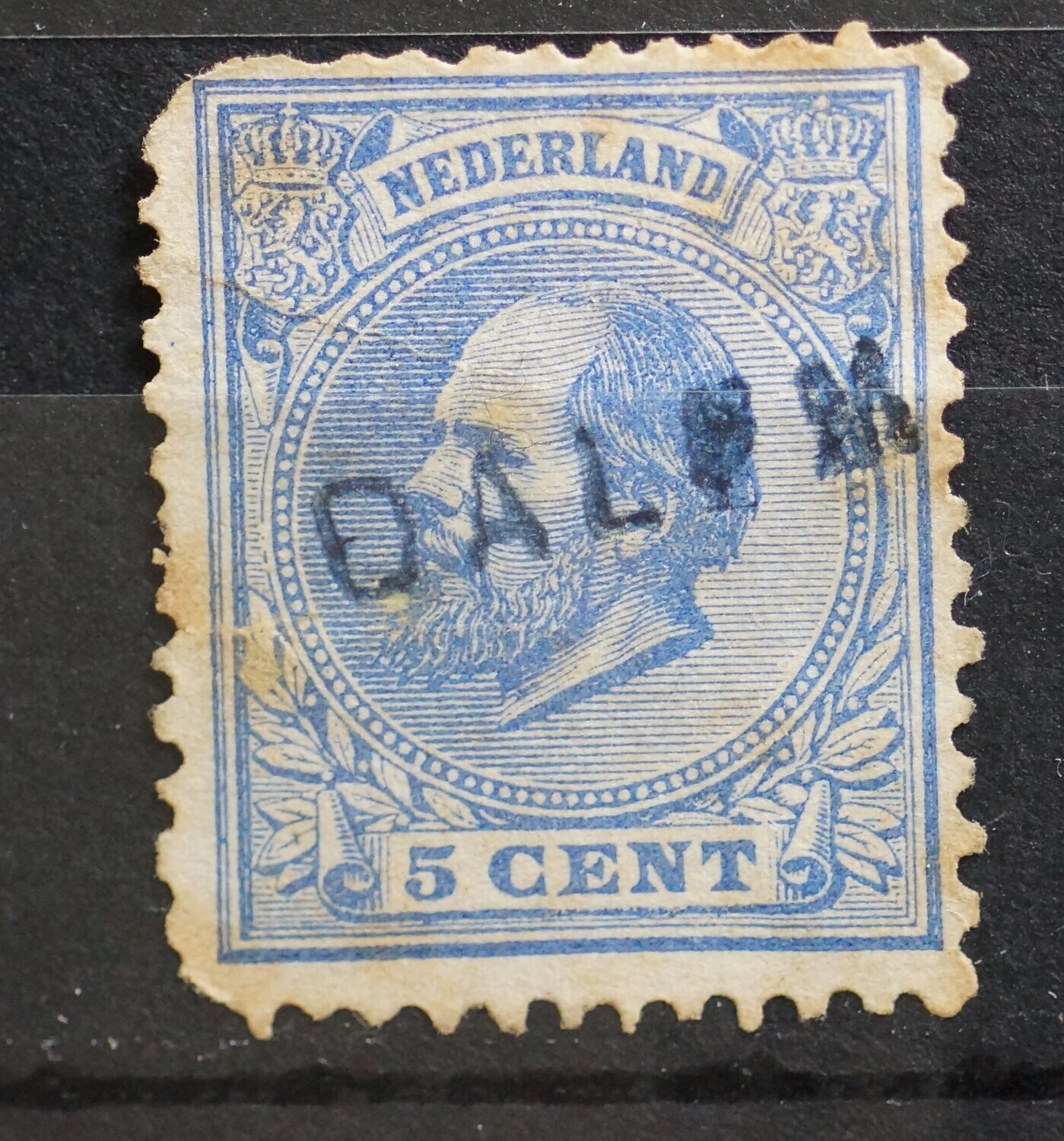 Dalem (in blauw) op NVPH 19 (fraai)