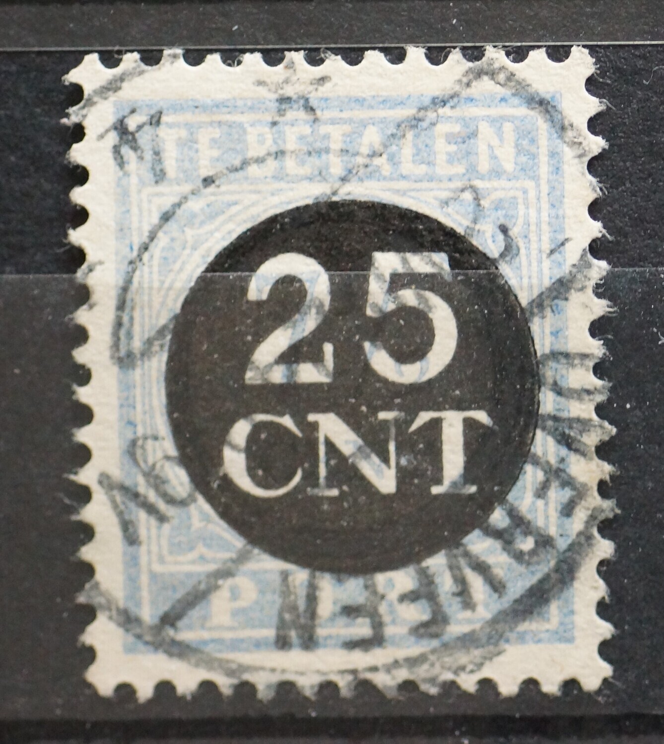 Overveen 4 op NVPH P64 - schaars