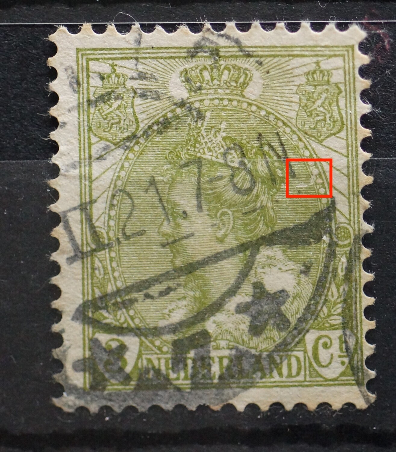 NVPH 57 - druktoeval? vreemde witte kras/lijn in arcering rechts NVPH 57 - druktoeval? vreemde witte kras/lijn in arcering rechts