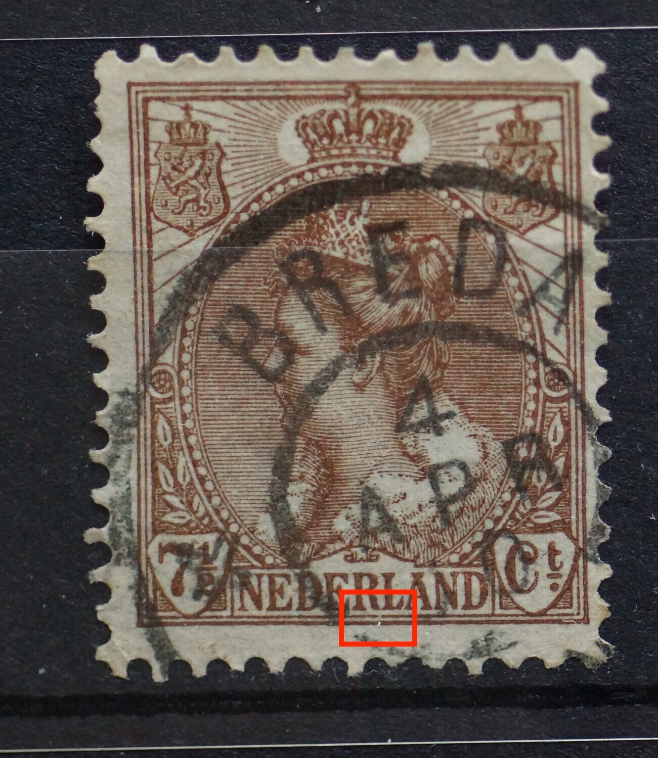 NVPH 61 - breuk in kaderlijn onder RL van NEDERLAND NVPH 61 - breuk in kaderlijn onder RL van NEDERLAND