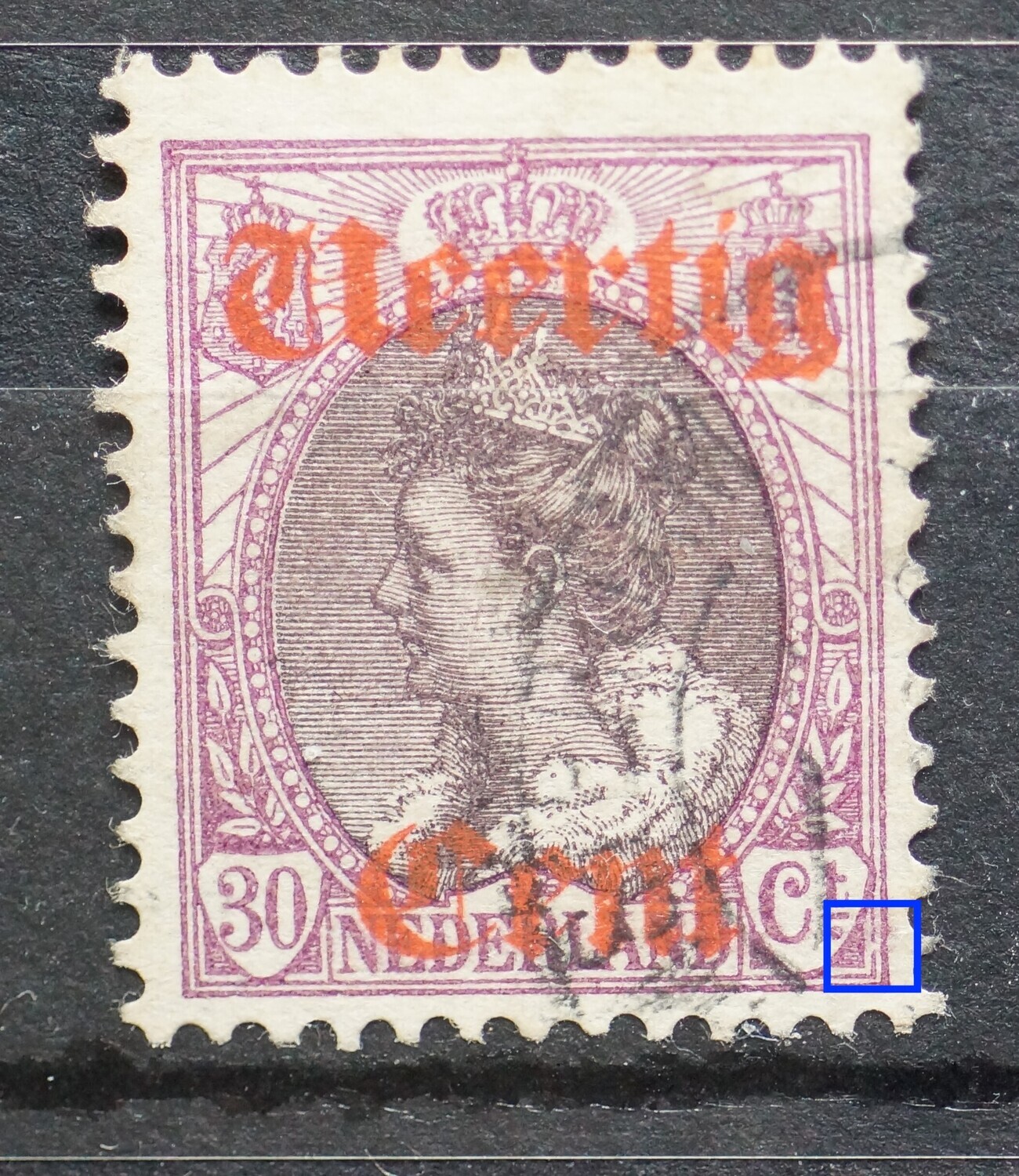 NVPH 102 - breuk in kaderlijn rechts van Ct.
