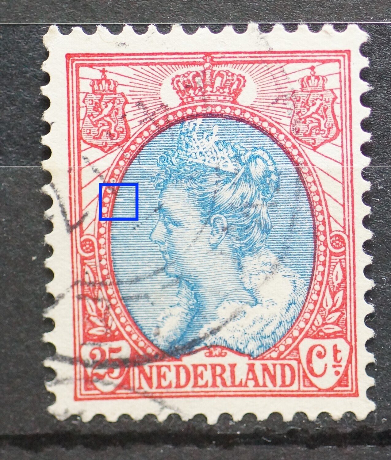 NVPH 71 - breuk in arcering voor het gezicht