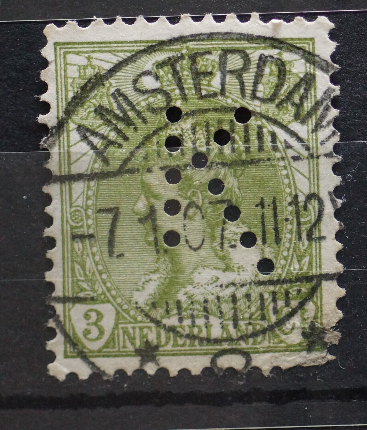 Amsterdam 8 op NVPH 57 (fraai, perfin)
