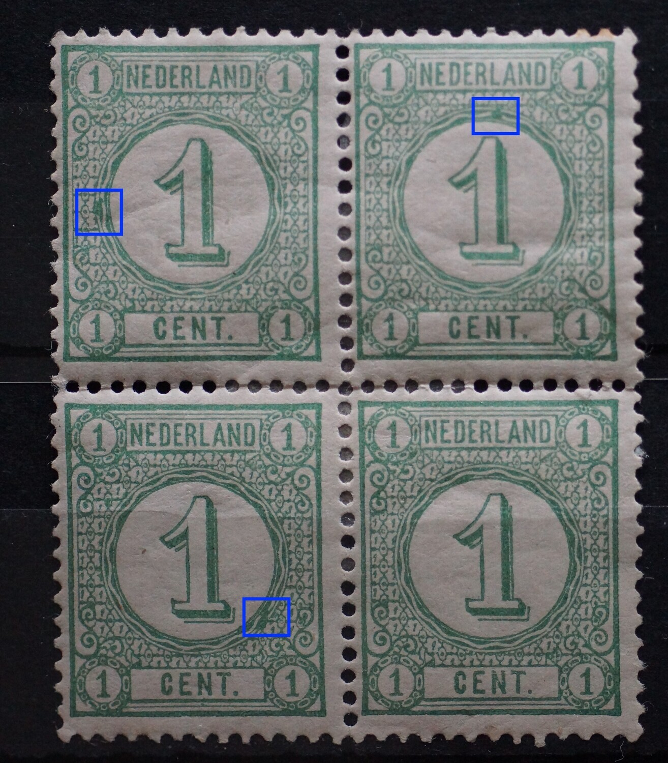 NVPH 31 (blok) - o.a. drie zegels met grote groene vlek