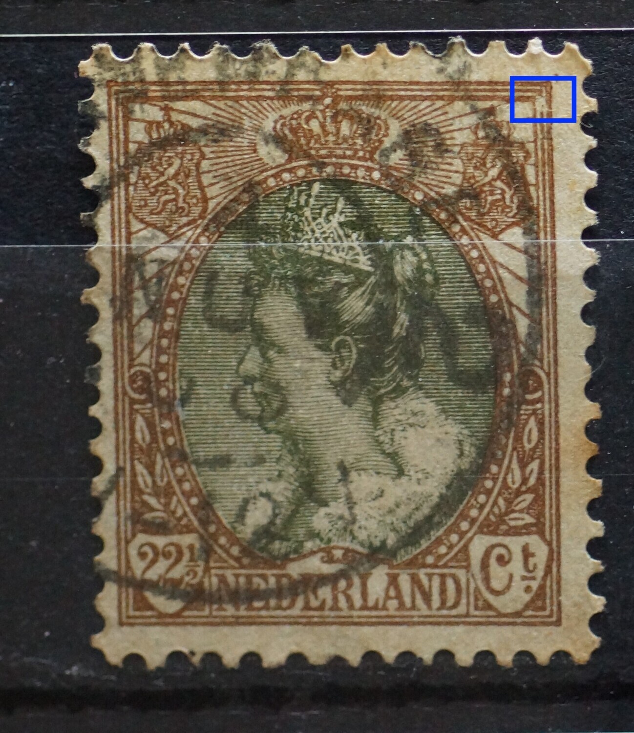 NVPH 70 - o.a. breuk in kaderlijn rechts, boven NVPH 70 - o.a. breuk in kaderlijn rechts, boven