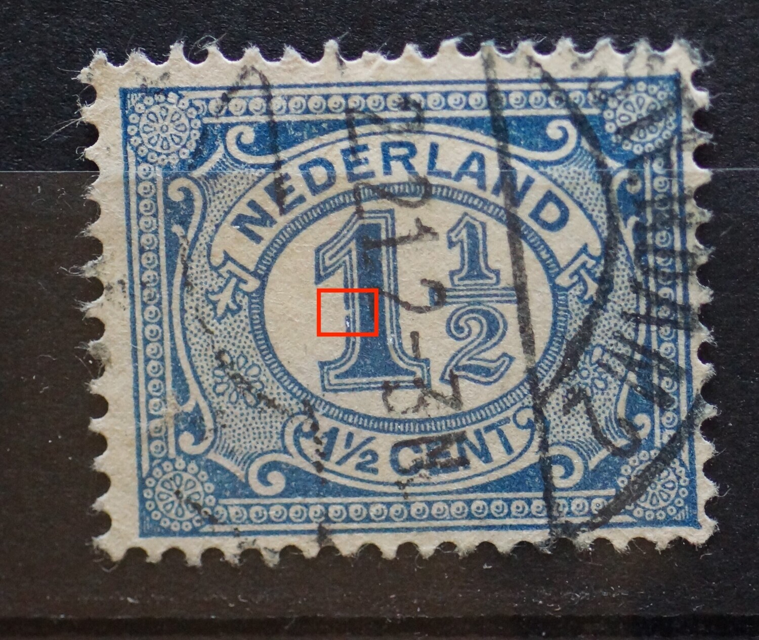 NVPH 53 - breuk in de linkerzijde van de grote 1