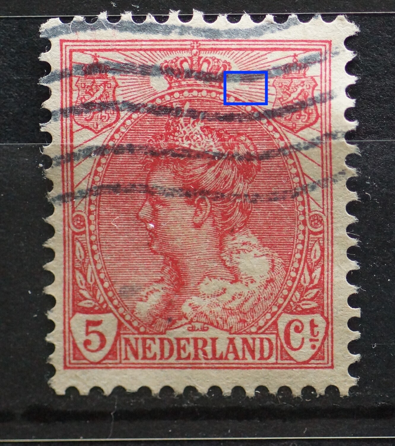 NVPH 60 - ontbrekend deel straal rechts van kroon