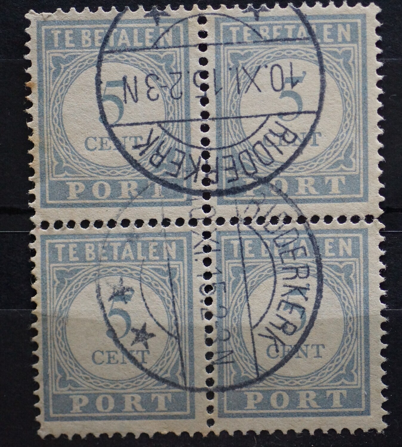 Ridderkerk op NVPH P51 (blok)- schaars! Ridderkerk op NVPH P51 (blok)- schaars!