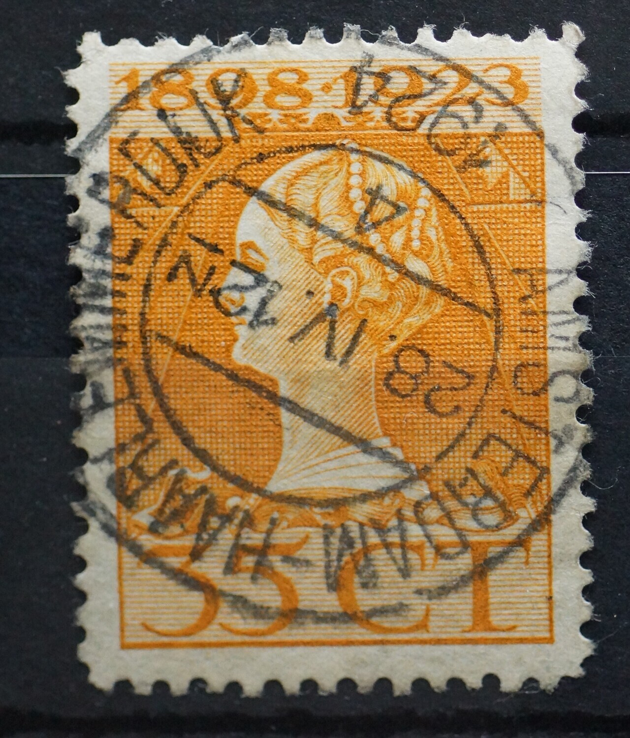 Amsterdam-Haarlemmerdijk 4 op NVPH 127 Amsterdam-Haarlemmerdijk 4 op NVPH 127