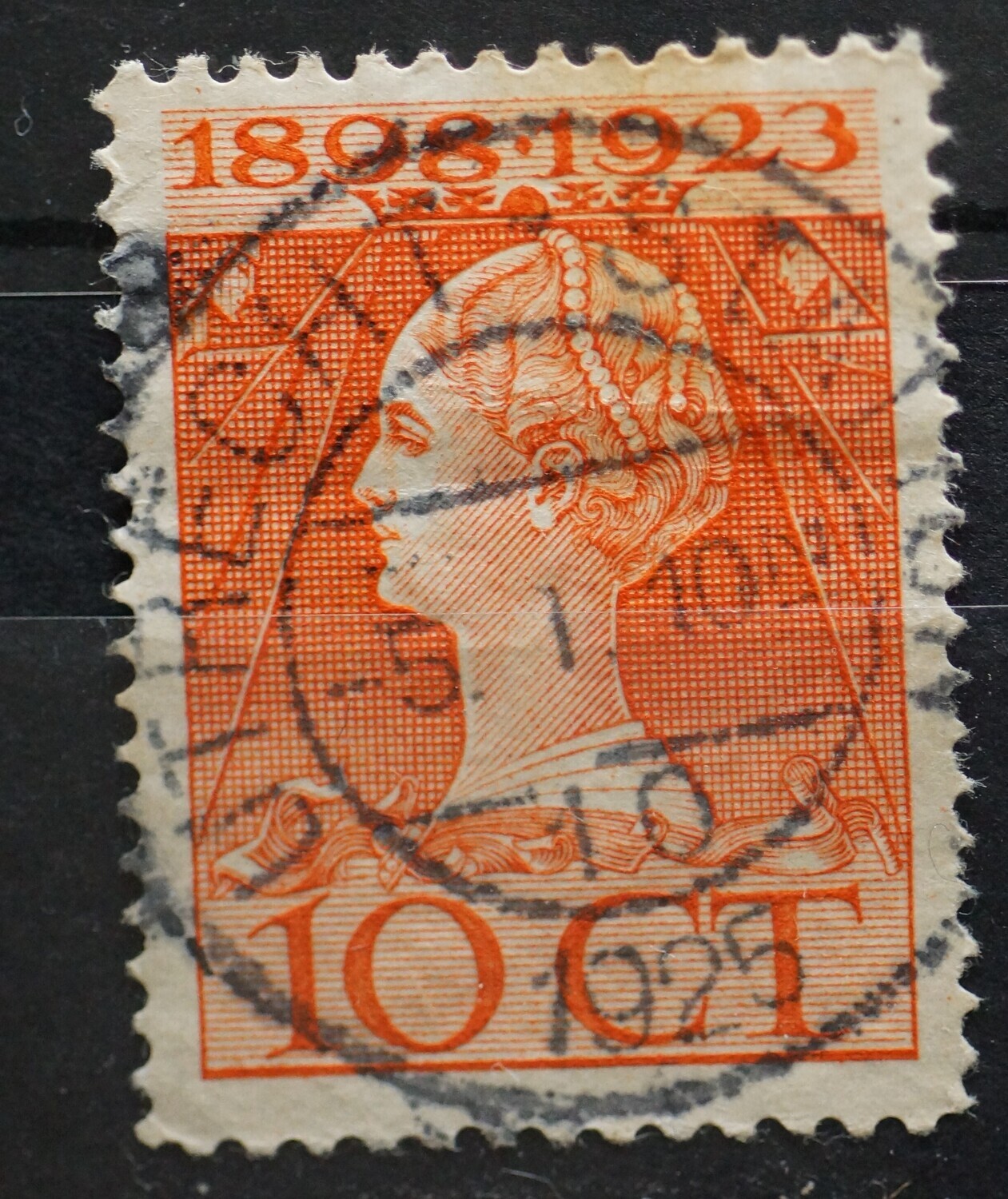 Utrecht-Station 10 op NVPH 124