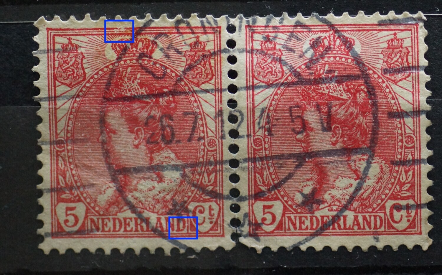 NVPH 60  (paar) - o.a. breuk in tweede D van NEDERLAND, linker zegel