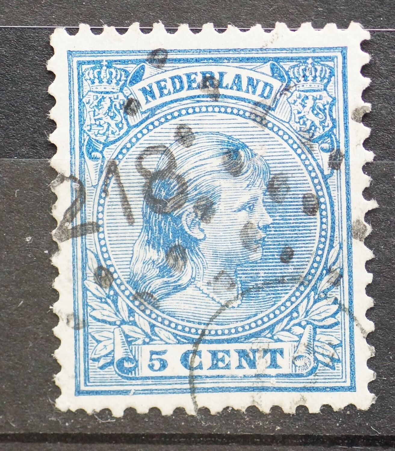 218 (Valkenburg) op NVPH 35 - tevens cirkel zichtbaar van ander stempel (hoofdbesteller?)
