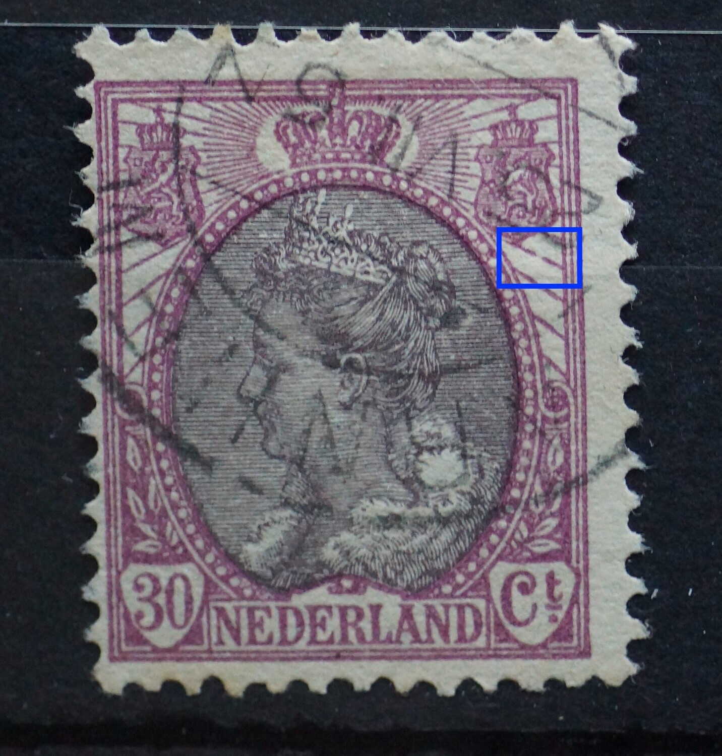 NVPH 72 - breuk in straal onder rechter wapenschild