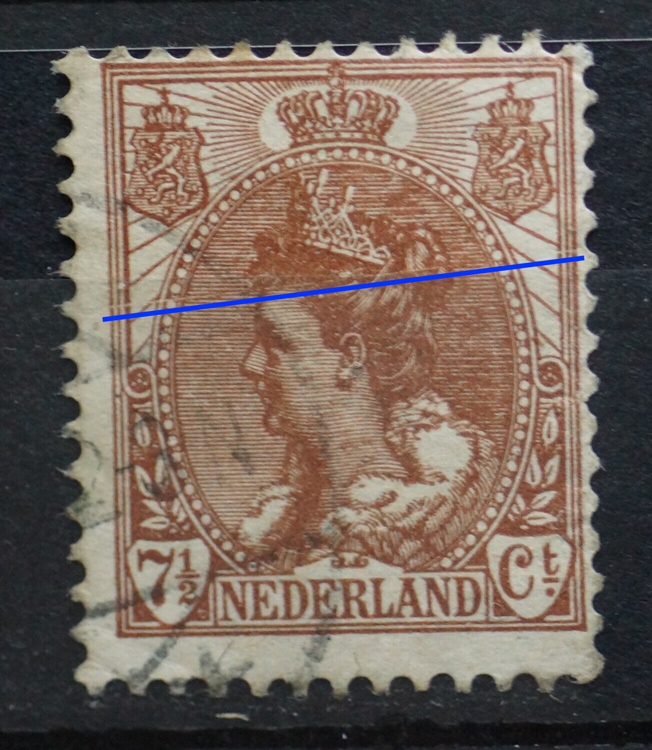 NVPH 61 - witte (graveer)kras diagonaal door het zegelbeeld