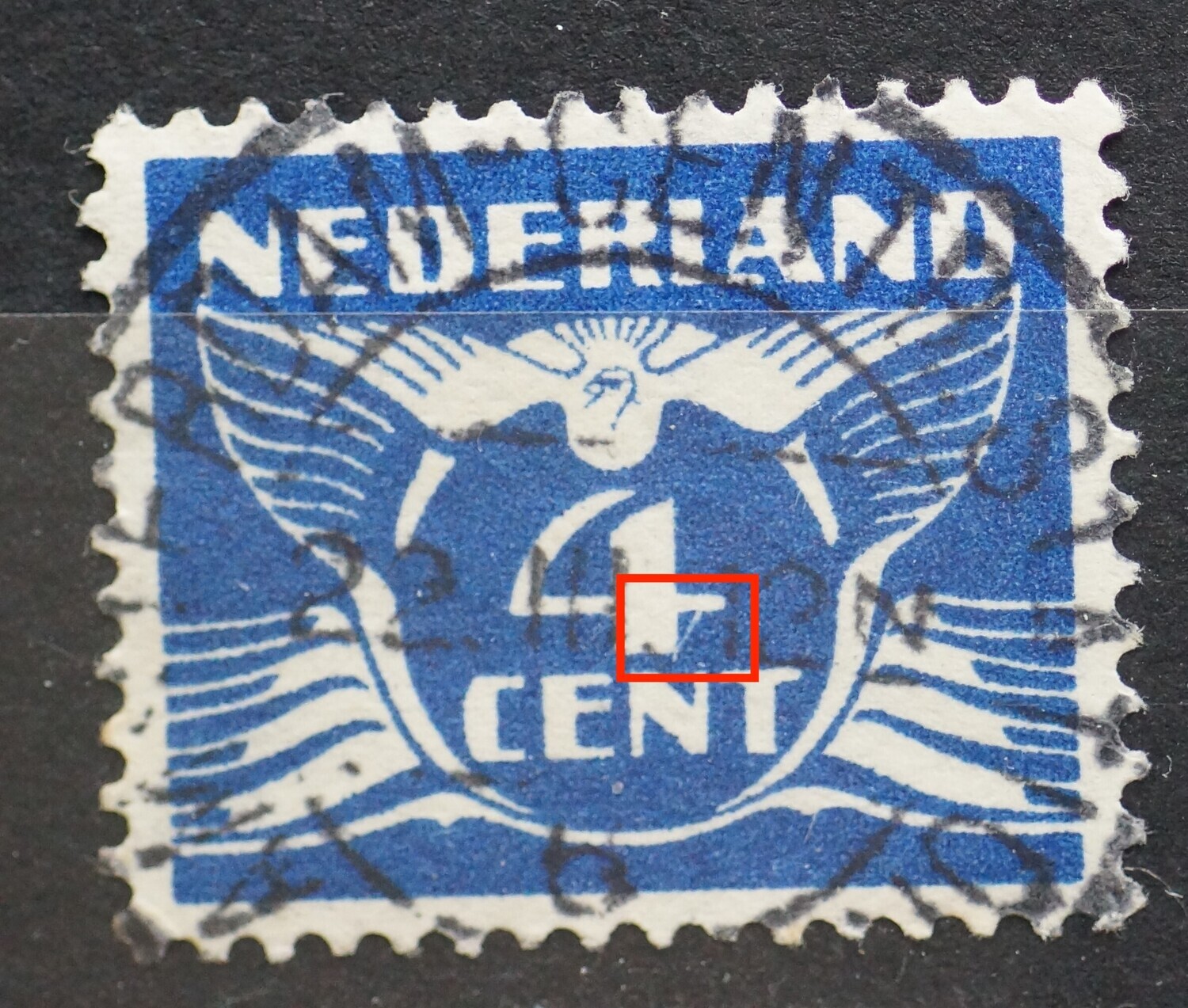 NVPH 176 - witte lijn onderaan de 4