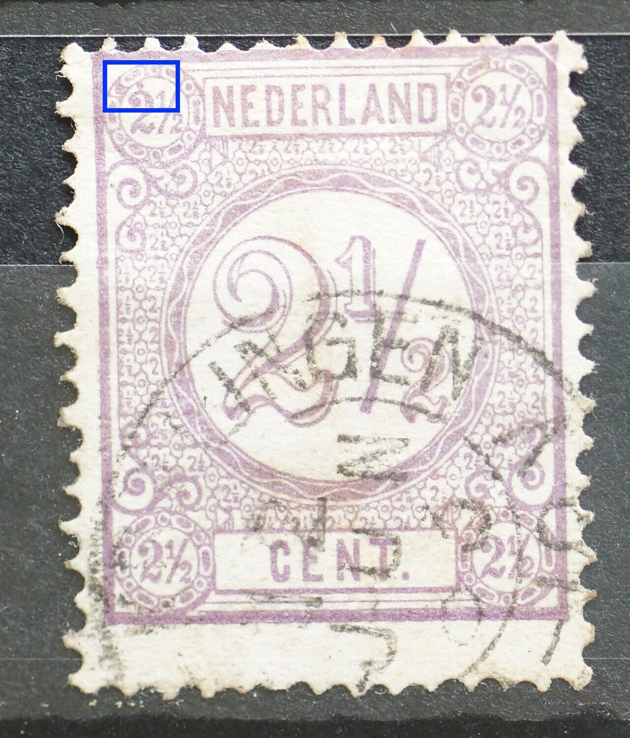 NVPH 33 - violette punt linksboven bij de 2 1/2
