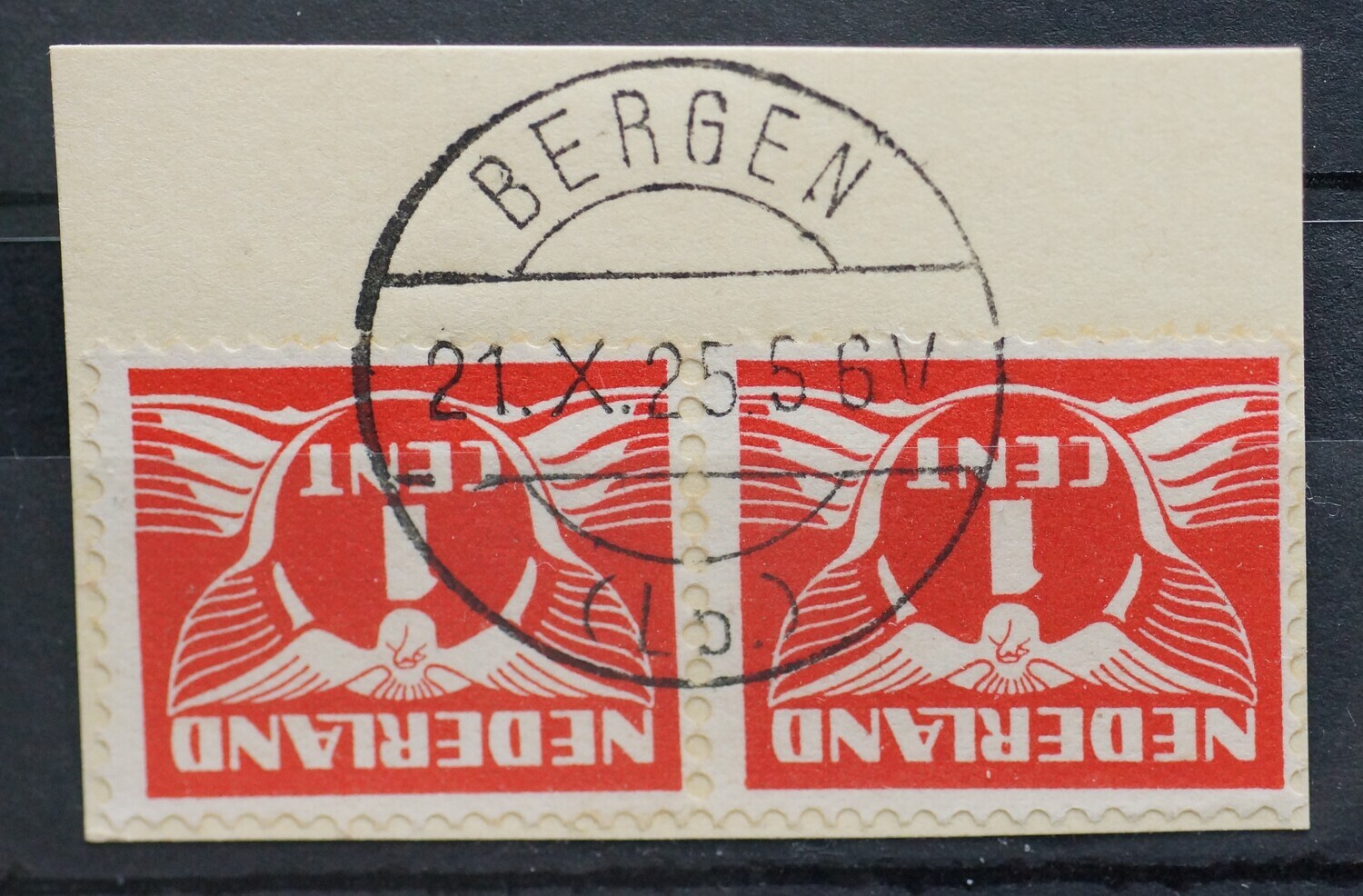 Bergen (Lb.) op NVPH 144 (paar)