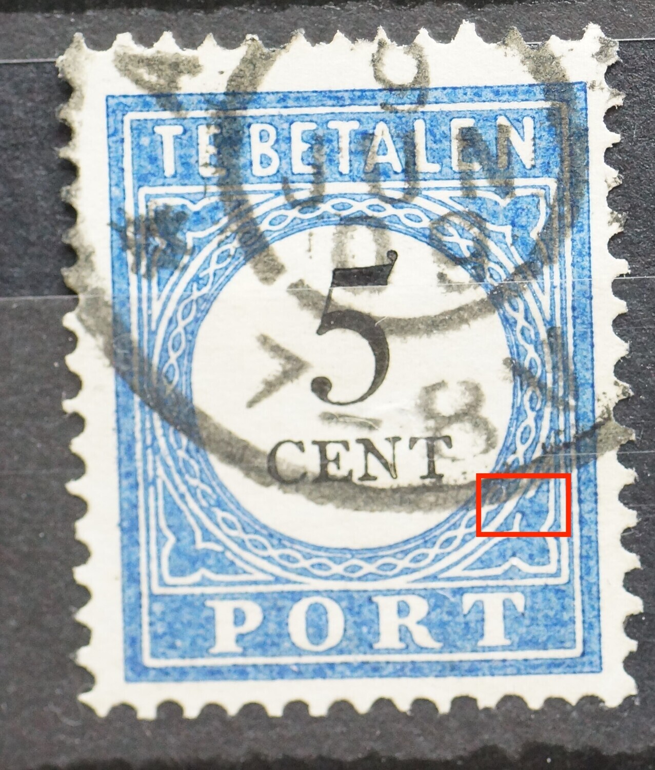 NVPH P19 - blauwe vlek in ornament rechtsonder
