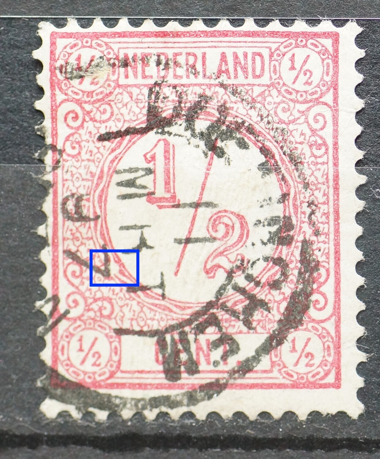 NVPH 30 - ronde witte vlek in rand medaillon, links NVPH 30 - ronde witte vlek in rand medaillon, links