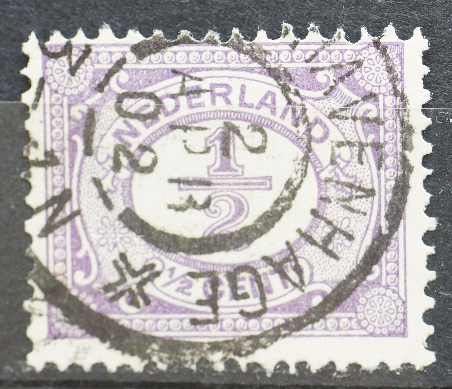 sGravenhage - gespatieerde uurkarakters op NVPH 50