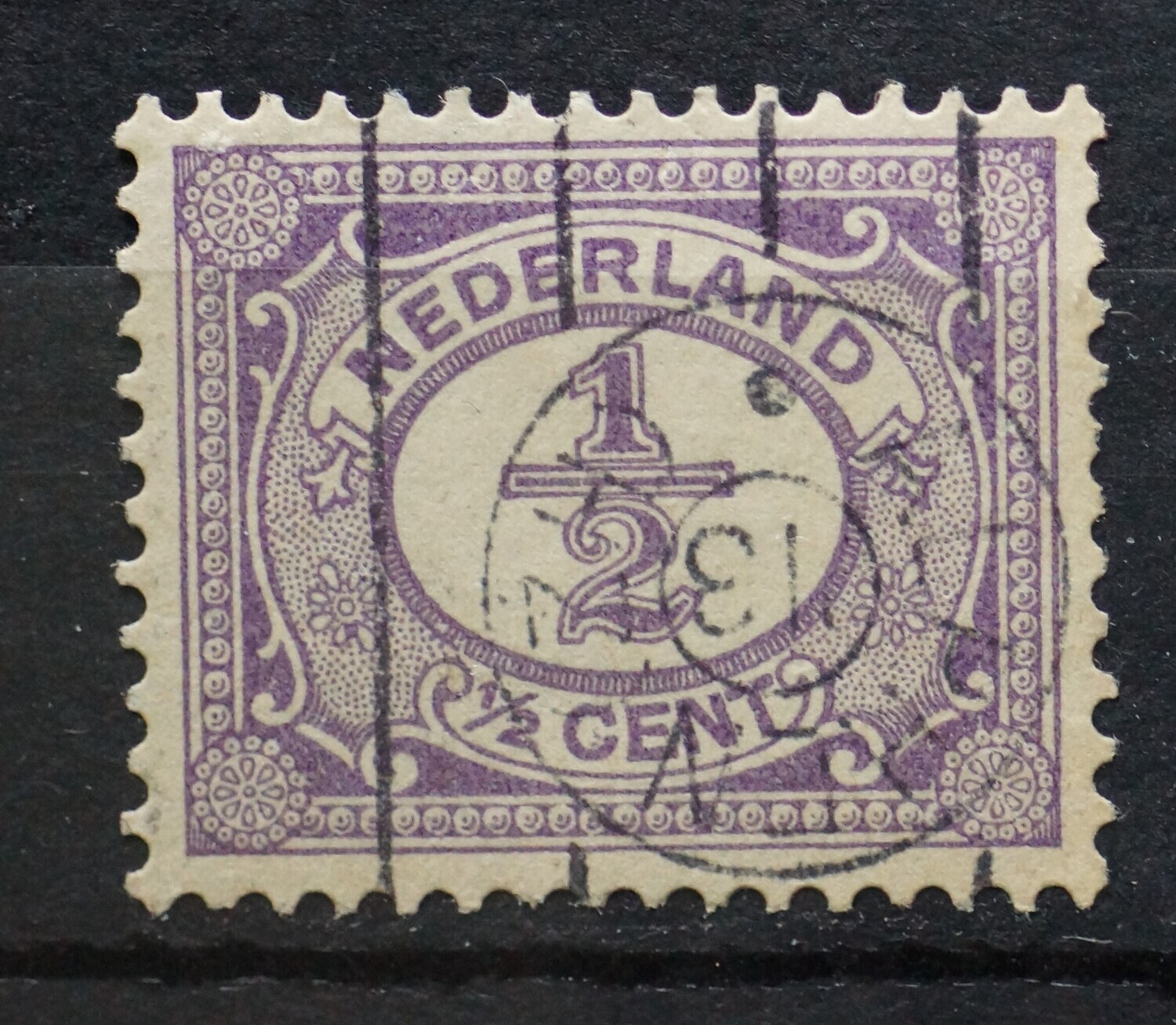 Alphen (Z.H.) '13 op NVPH 50 Alphen (Z.H.) '13 op NVPH 50