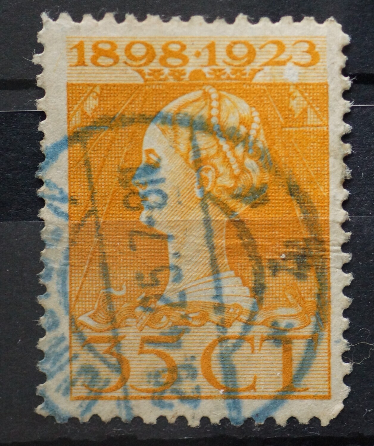 IJmuiden 4 (blauwe inkt) op NVPH 127 - schaars