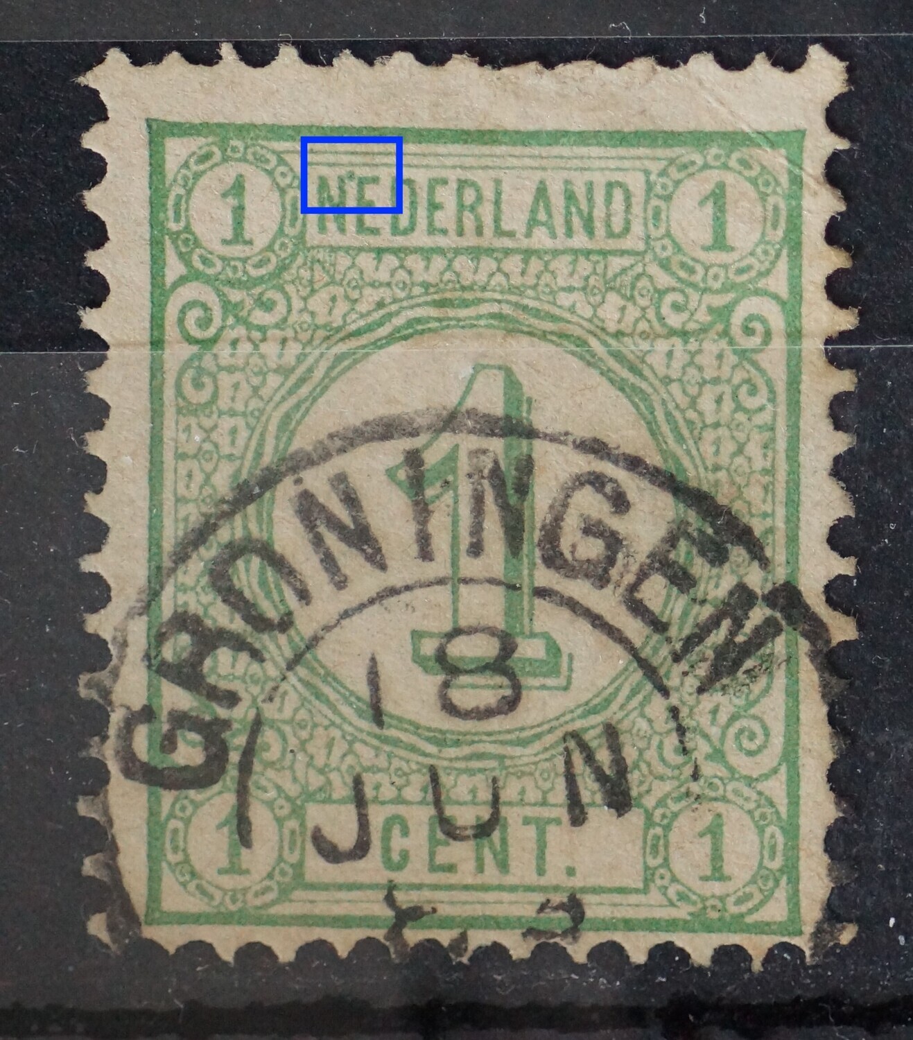 NVPH 31 - groene punt tussen NE van NEDERLAND