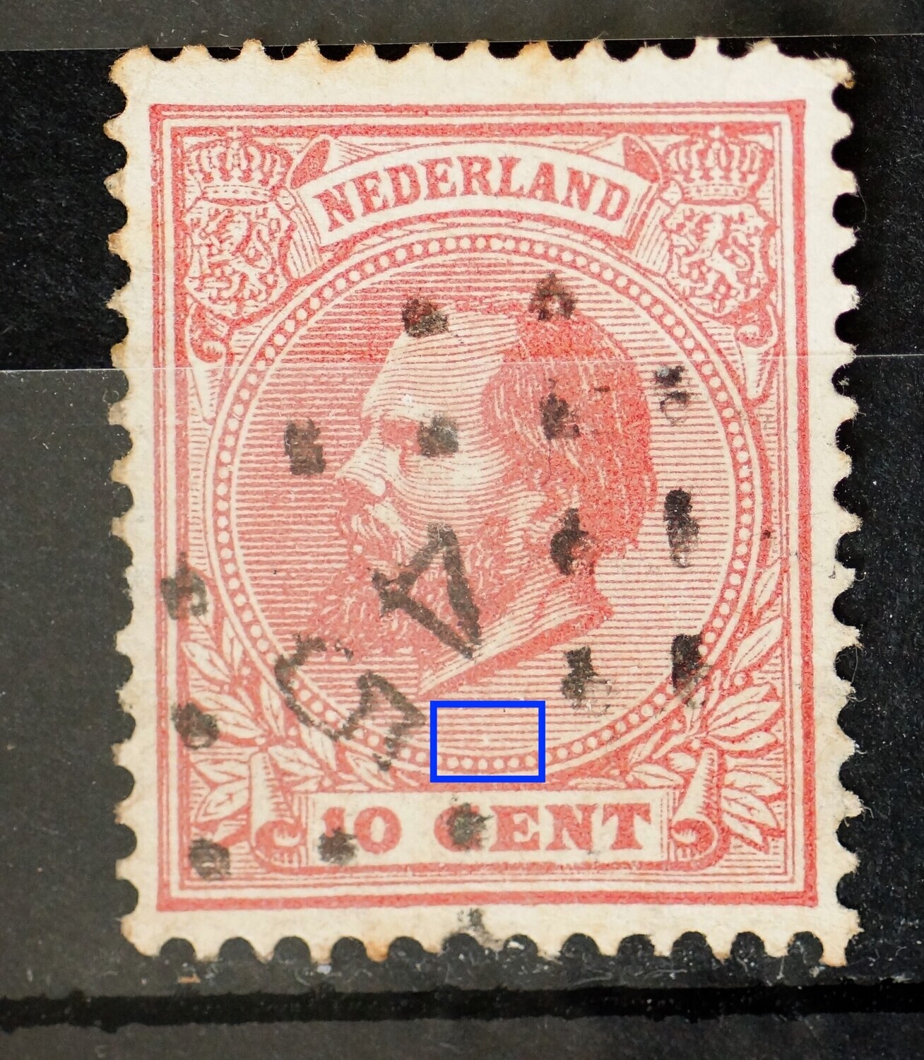 NVPH 21 - breuk in arcering onder de hals NVPH 21 - breuk in arcering onder de hals