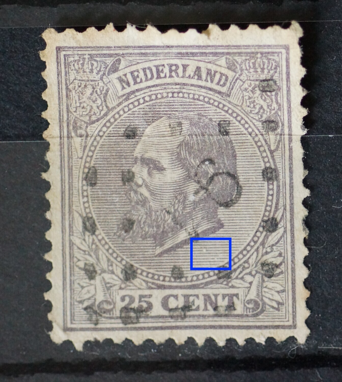 NVPH 26 - breuken in arcering onder het hoofd NVPH 26 - breuken in arcering onder het hoofd