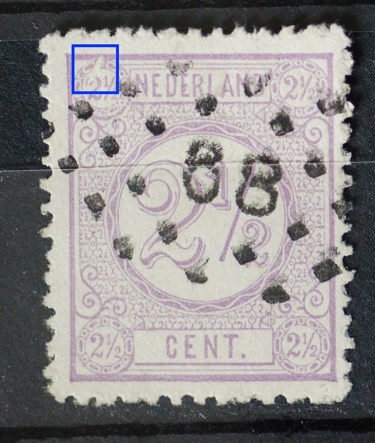 NVPH 33 - diagonale witte vlek (druktoeval?) in linkerbovenhoek NVPH 33 - diagonale witte vlek (druktoeval?) in linkerbovenhoek