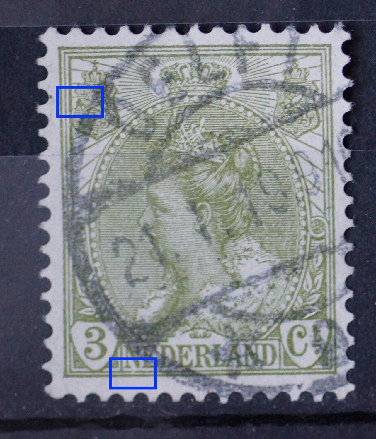 NVPH 57 - groene vlek boven pijlenbundel in linker wapenschild NVPH 57 - groene vlek boven pijlenbundel in linker wapenschild