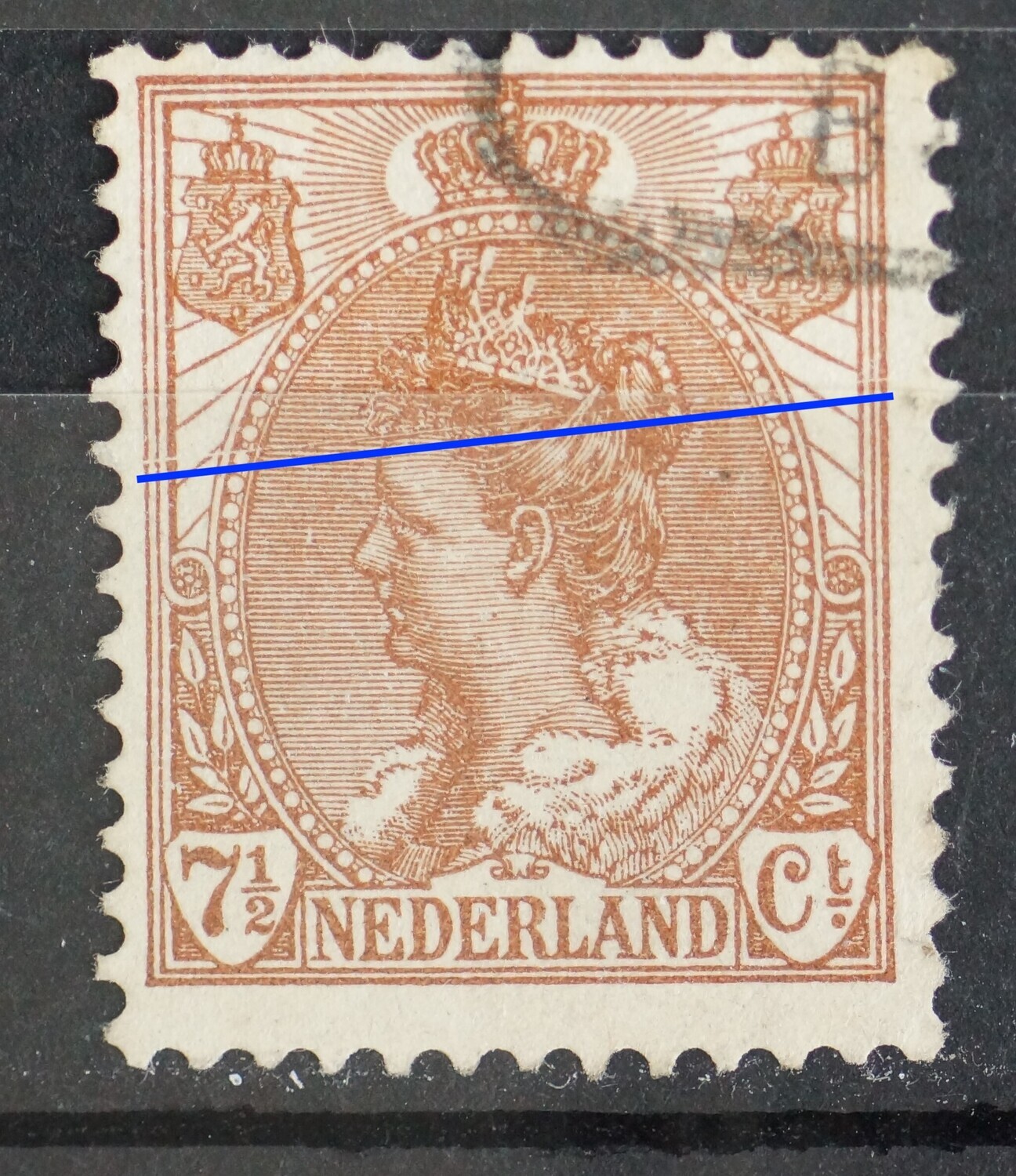 NVPH 61 - diagonale graveerkras over de gehele breddte van de zegel