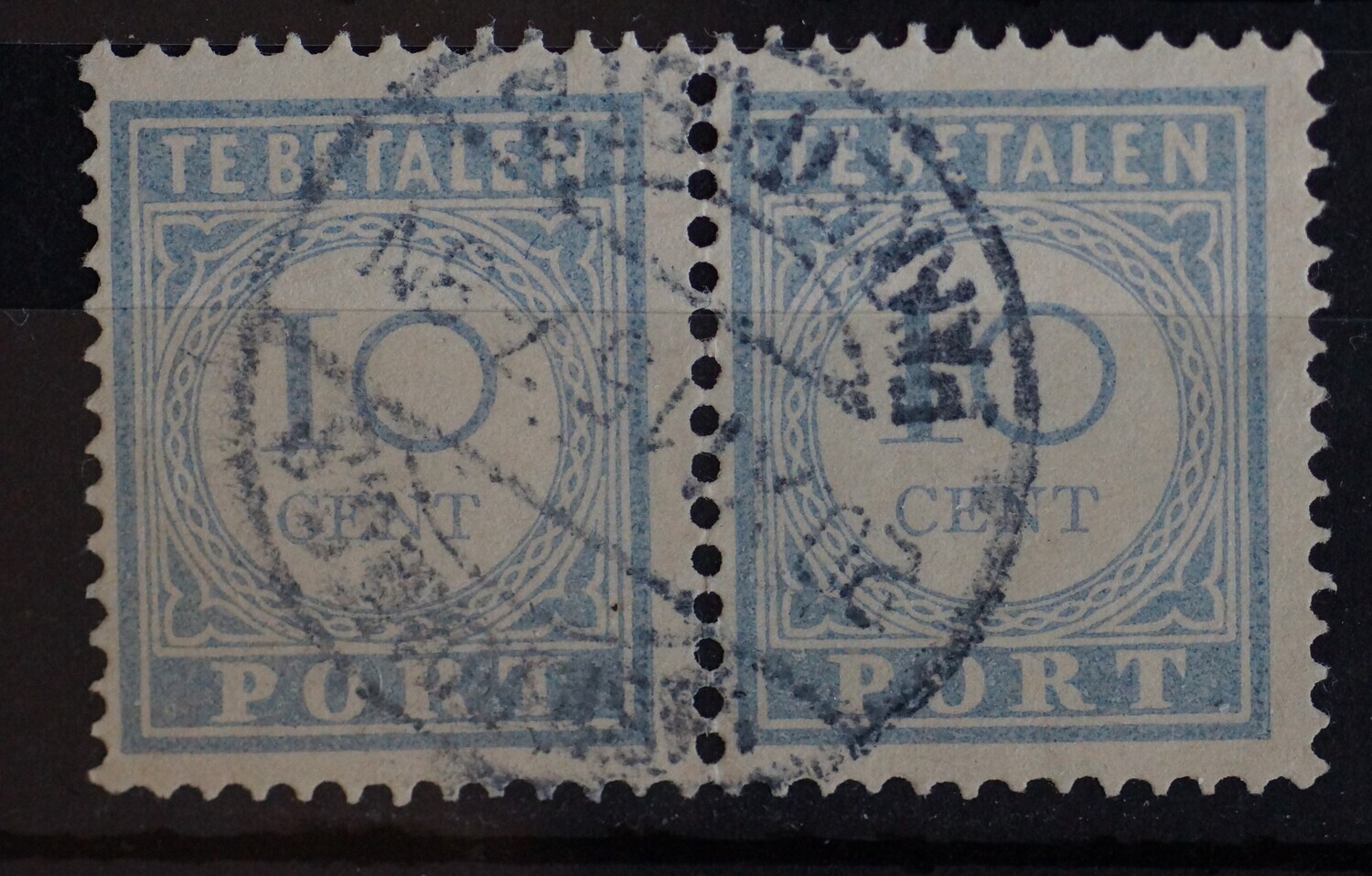 Amsterdam C.S. Pakketpost 2 op NVPH 55 (paar) - vrij zeldzaam