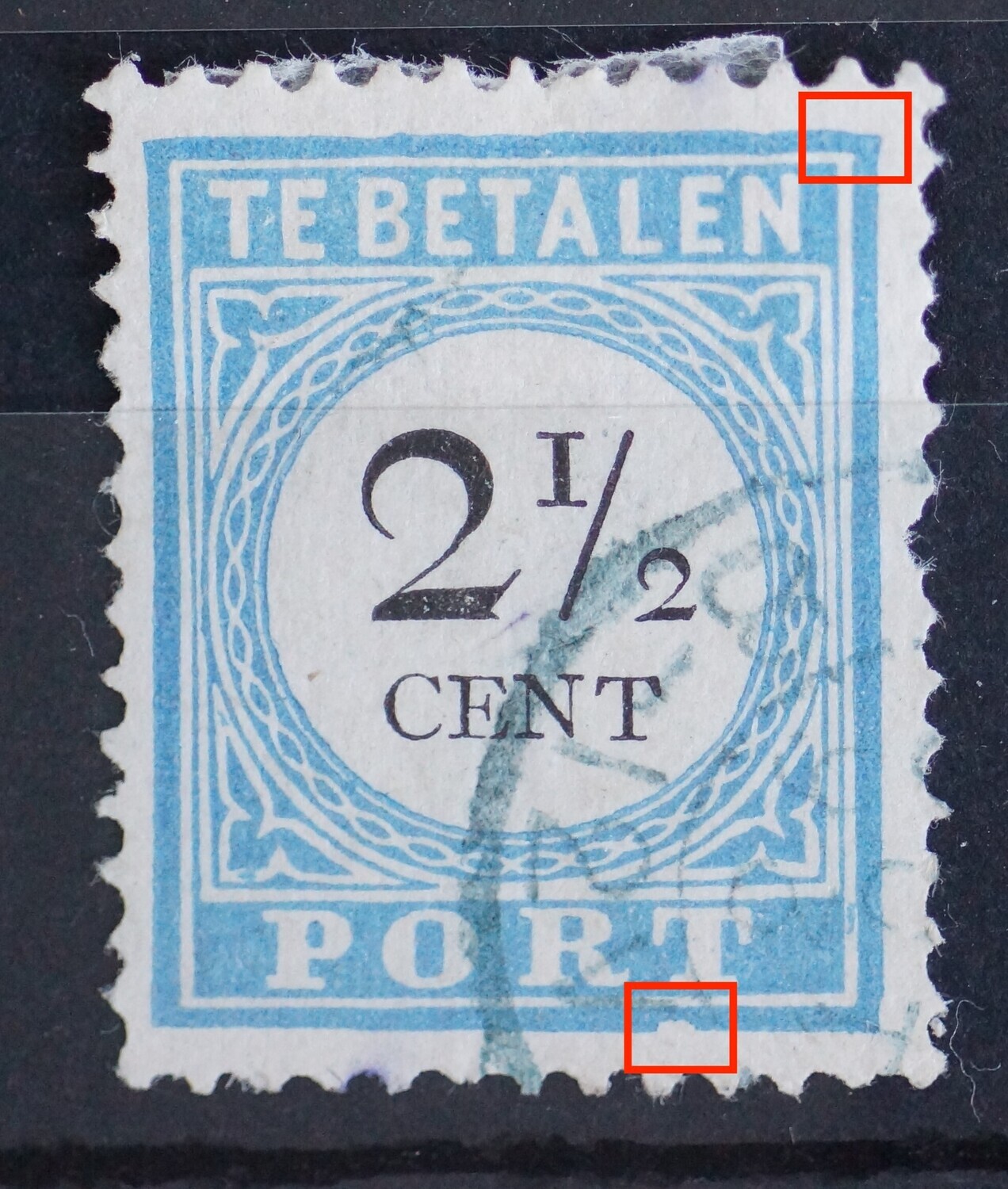 NVPH P5 - o.a. deuk in kaderlijn onder de T van PORT NVPH P5 - o.a. deuk in kaderlijn onder de T van PORT