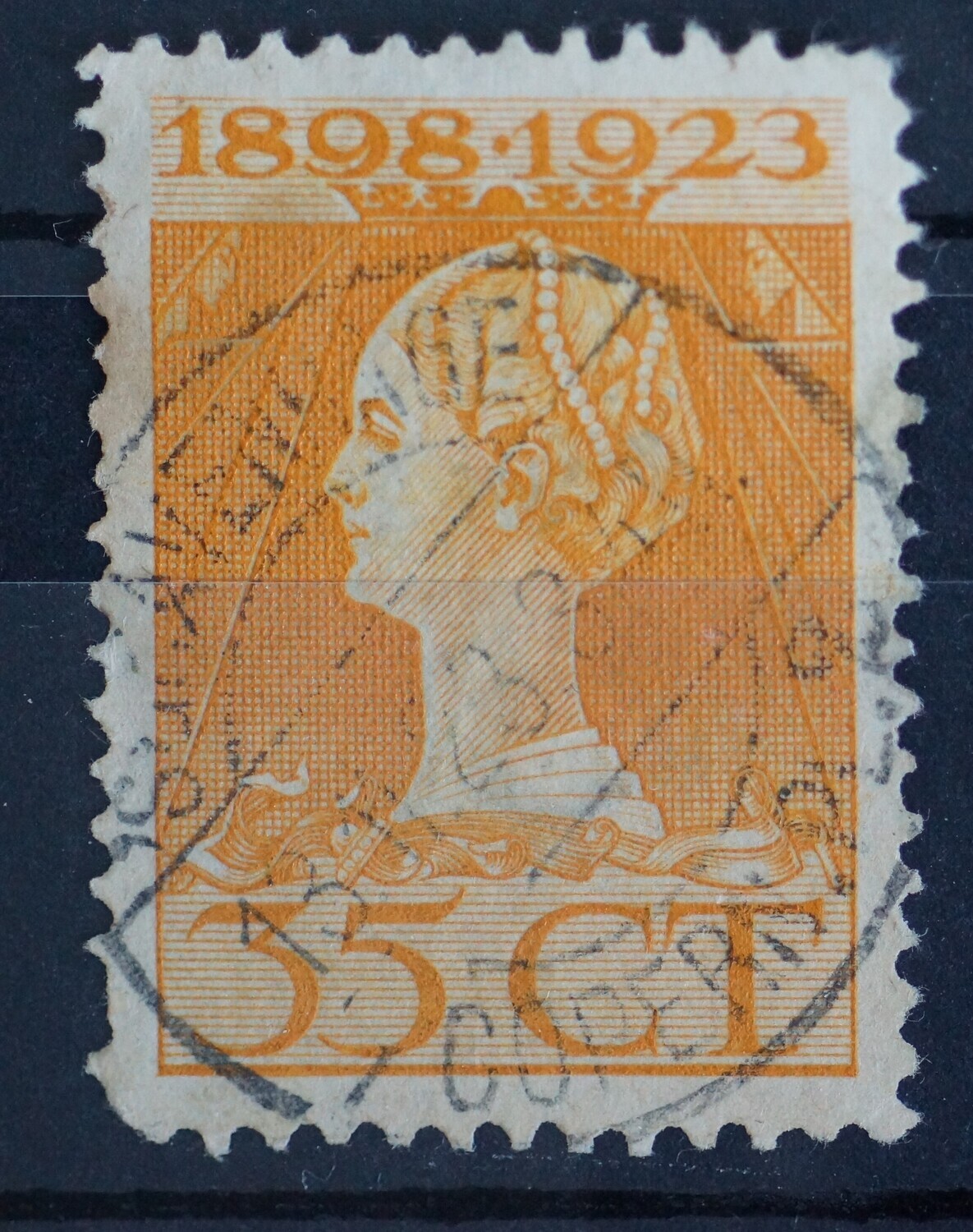 sGravenhage Copern.Pl. 2 op NVPH 127 - vrij schaars