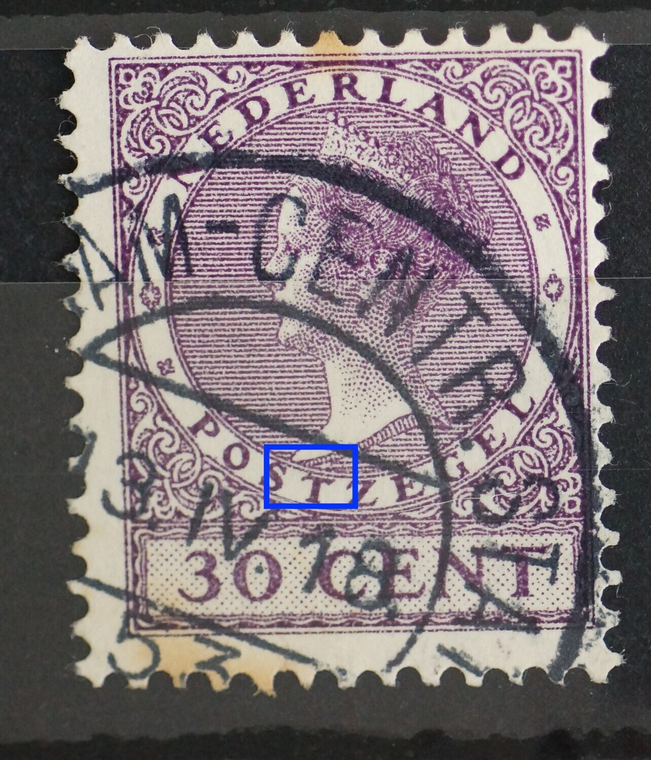 NVPH 194 - violette vlek boven aan de T van POSTZEGEL