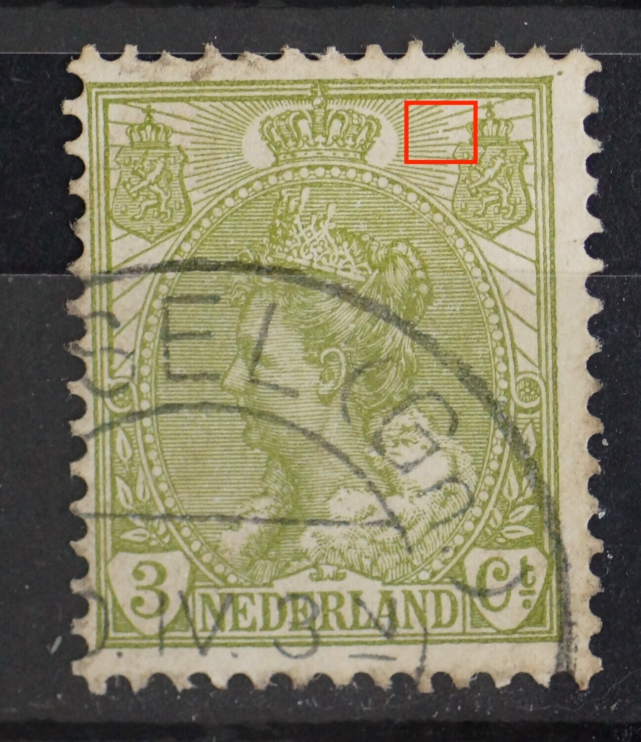 NVPH 57 - breuk in straal rechts van kroon