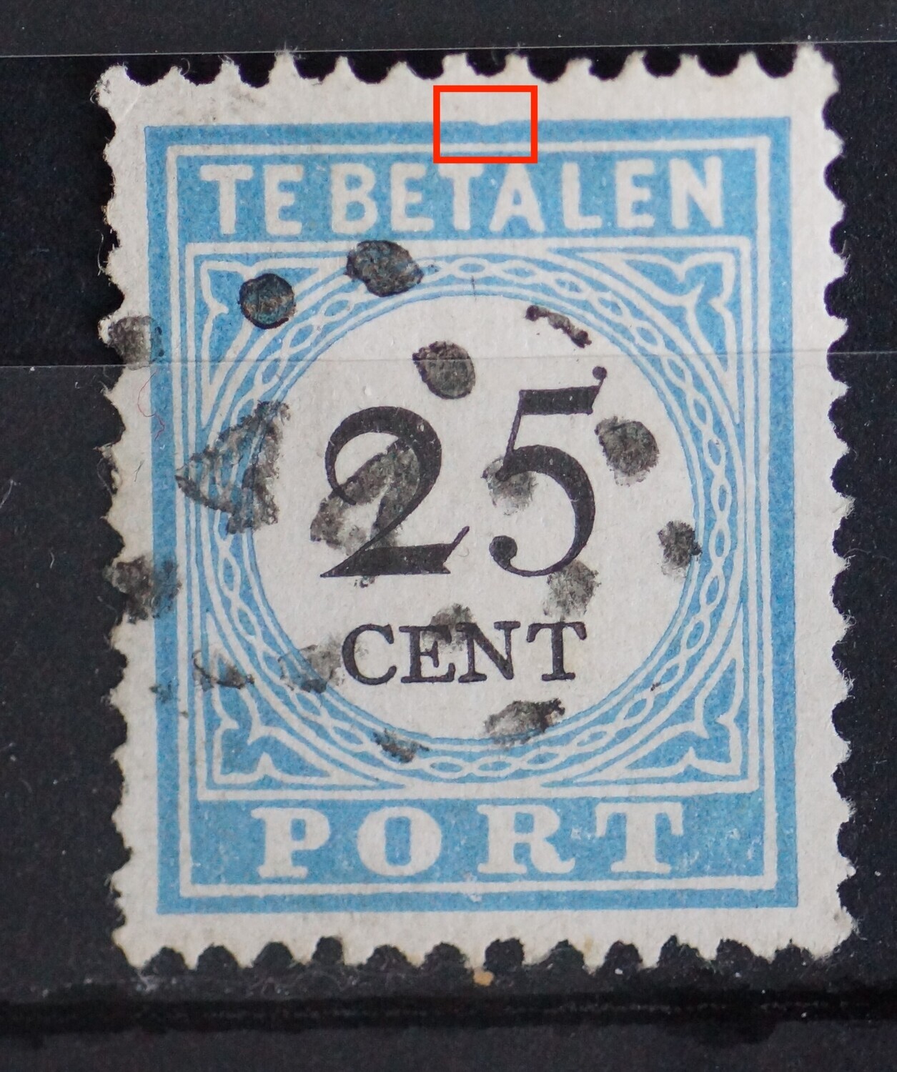 NVPH P11 - deuk in kaderlijn boven NVPH P11 - deuk in kaderlijn boven