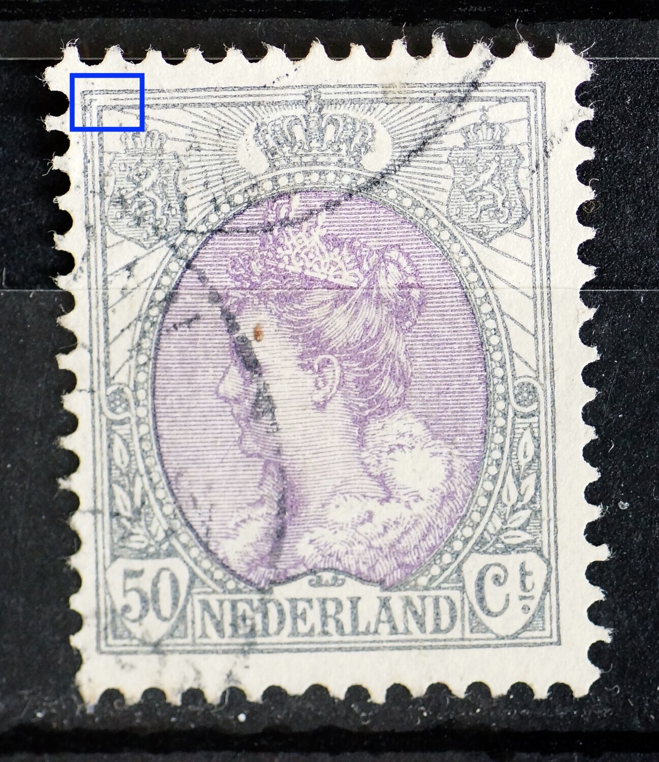 NVPH 75 - breuk in kaderlijn boven, links NVPH 75 - breuk in kaderlijn boven, links