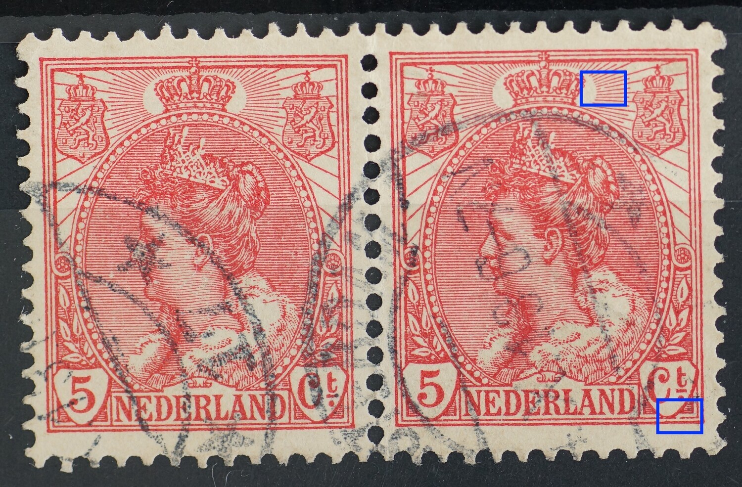 NVPH 60 (paar) - o.a. breuk in kaderlijn onder Ct. (rechter zegel)